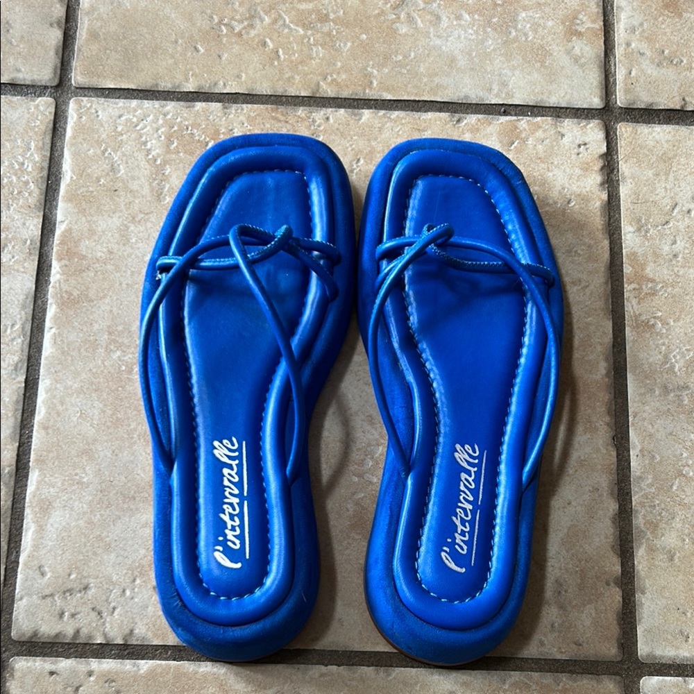 Intervalle Blue Leather Sandals